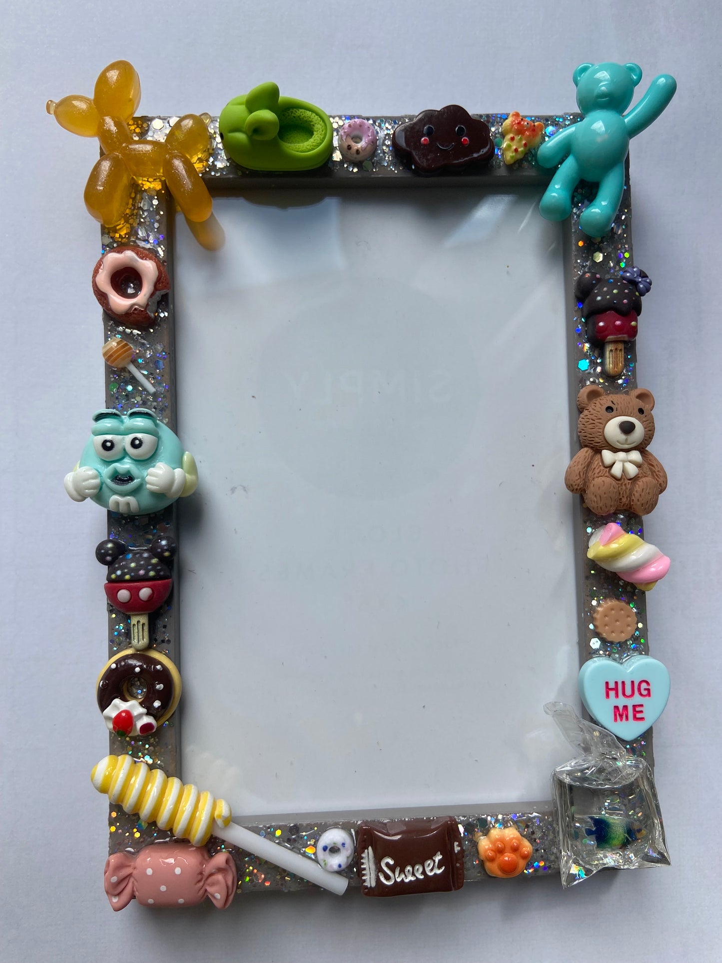 Handmade Resin Photo Frame – Candy Charm Decor