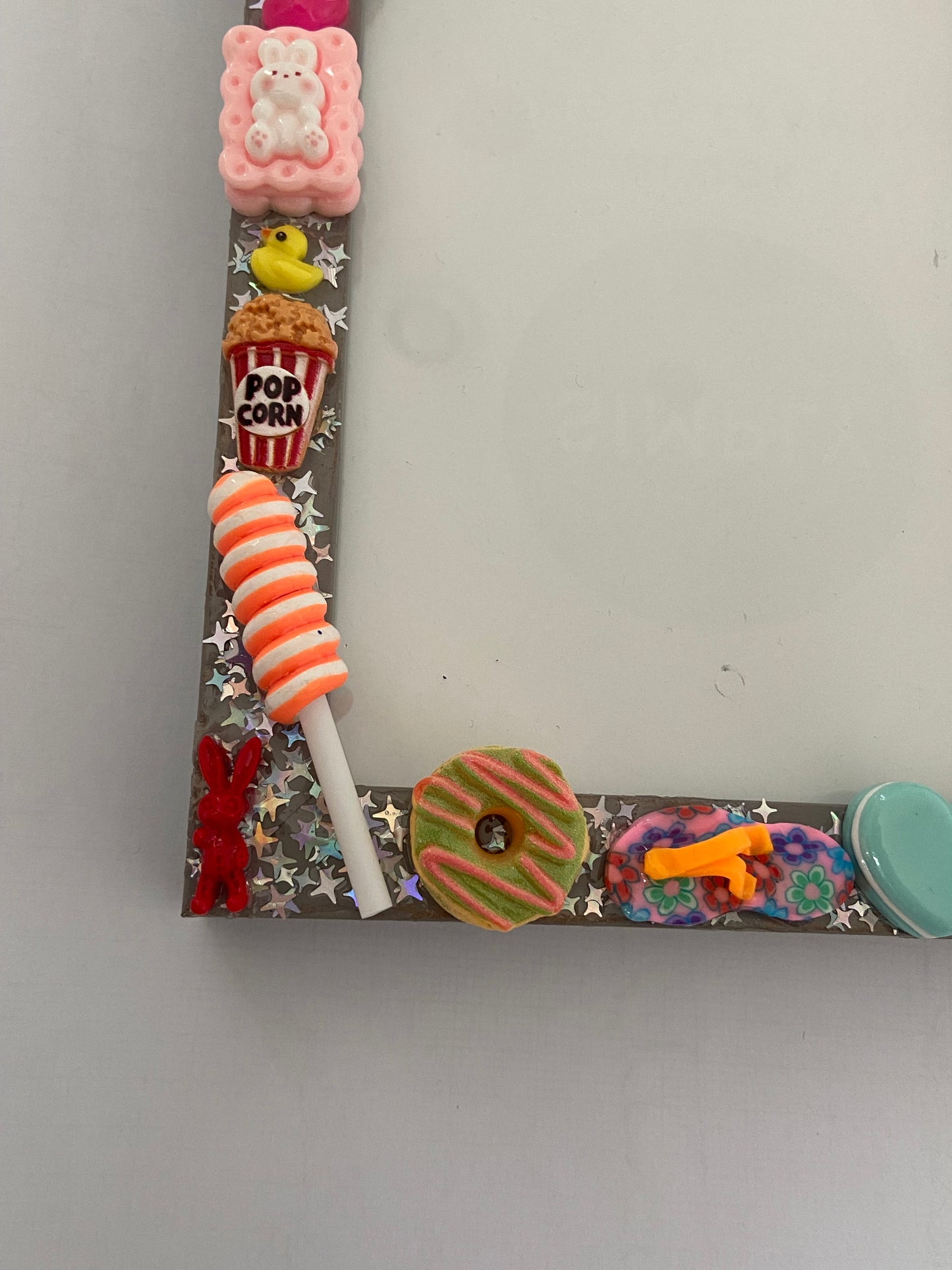 Handmade Resin Photo Frame – Candy Charm Decor