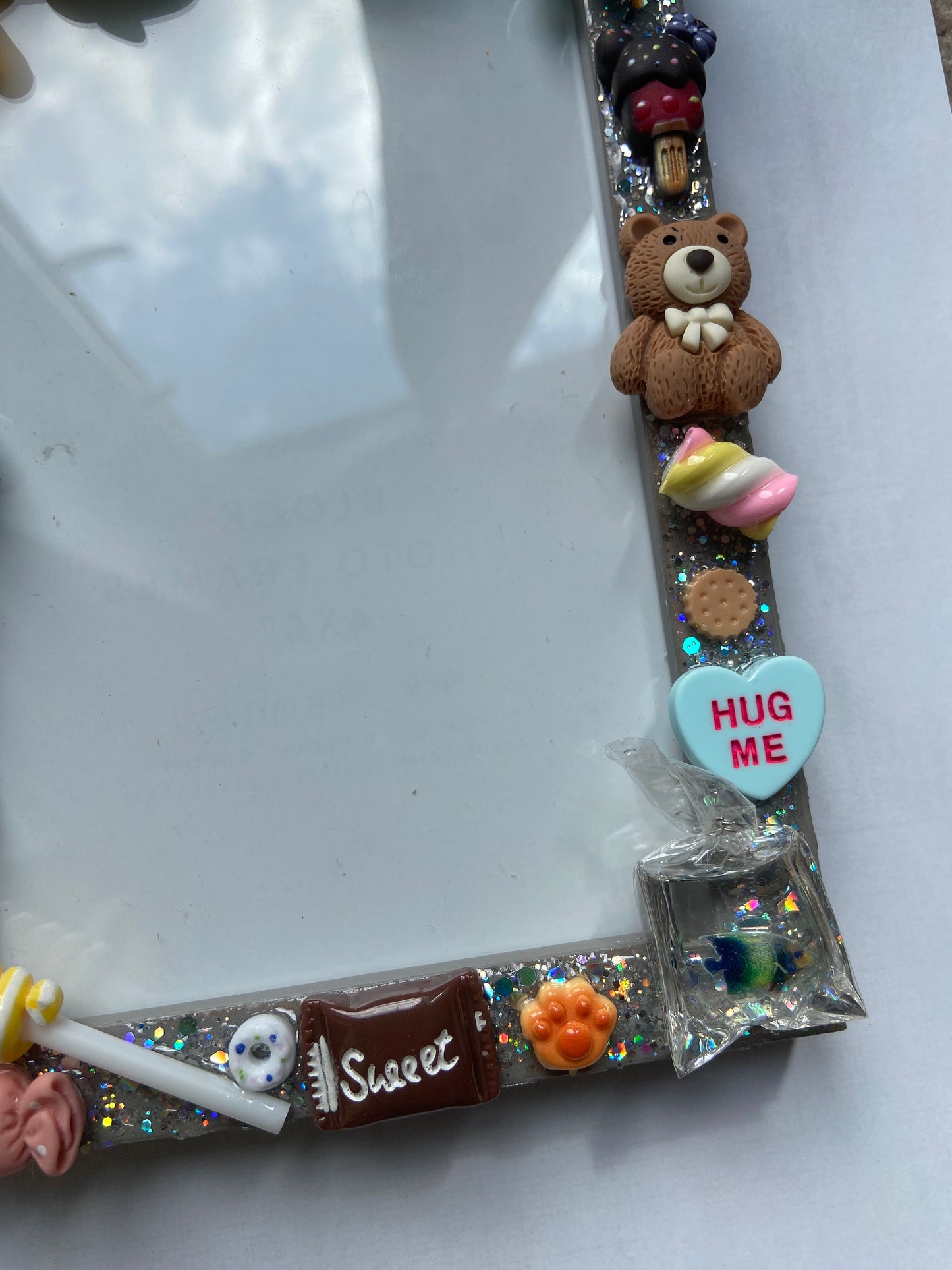 Handmade Resin Photo Frame – Candy Charm Decor