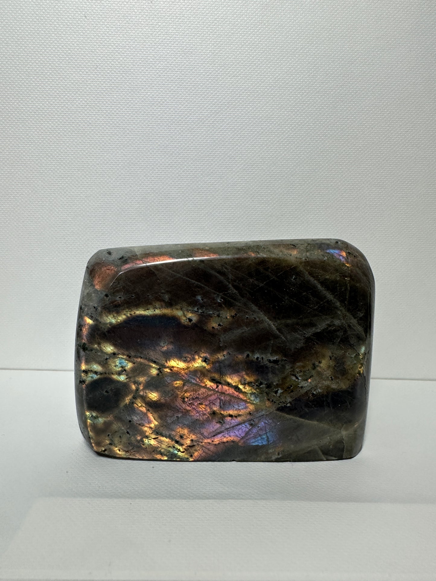 Multicolour Labradorite free form