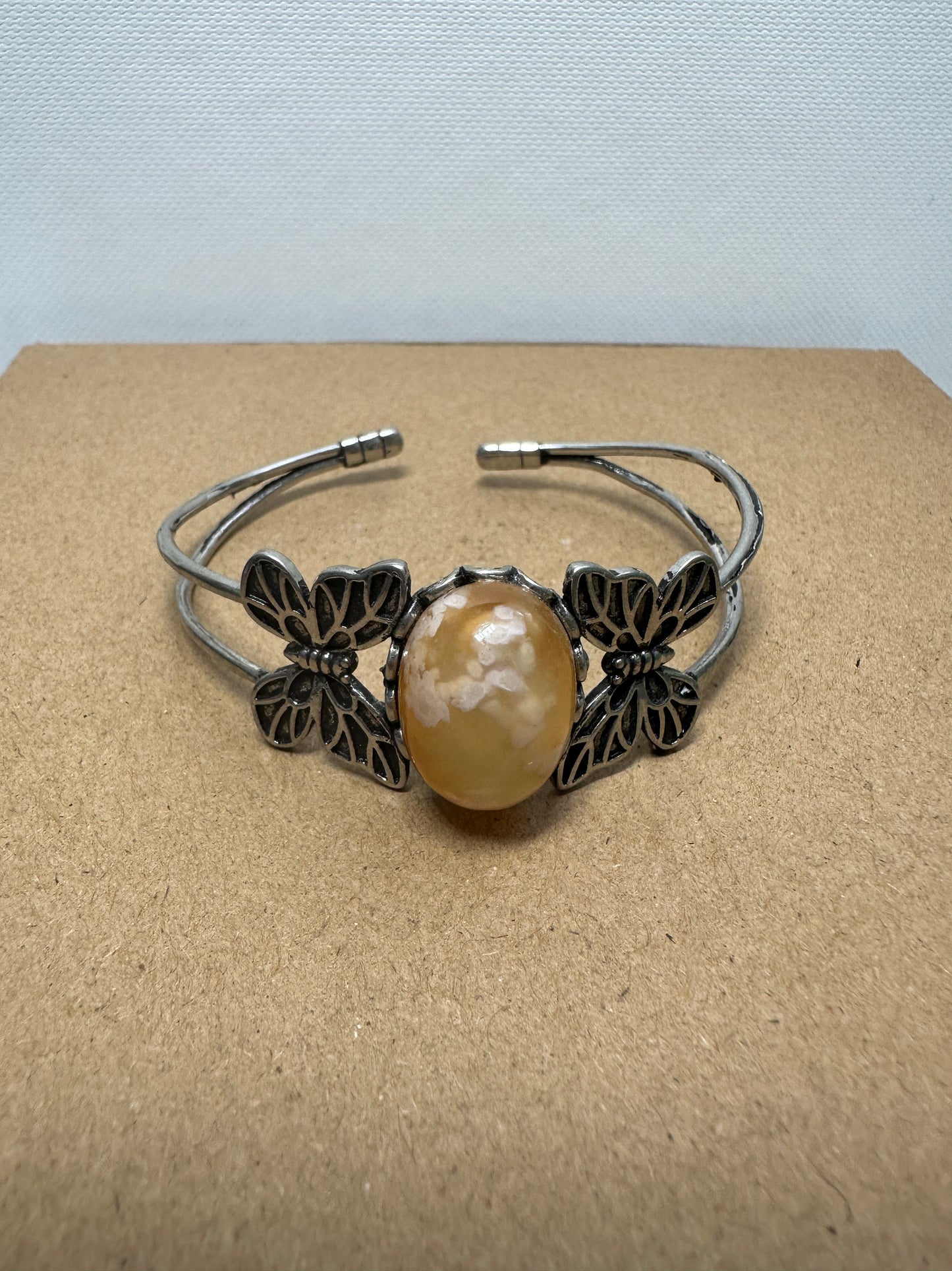 Flower Agate Bangle